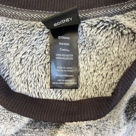 Mickey Mouse Grey & Black Pajamas 2-Piece Set Size Medium - Picture 5 of 14